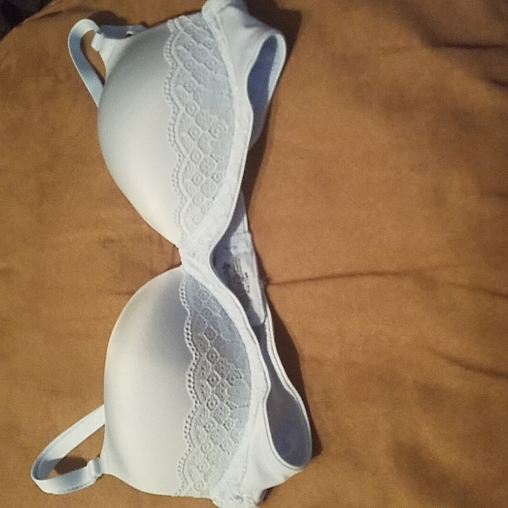 Lily of France Bra 34a